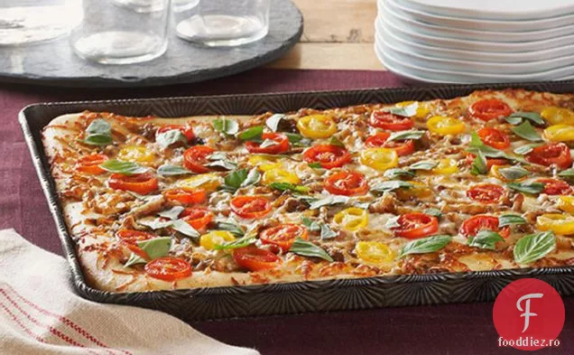 Pizza Caramelizată Cu Ceapă Și Roșii