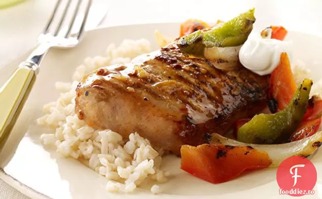 Carne De Porc Cu Chipotle Portocaliu La Grătar Și Orez Brun