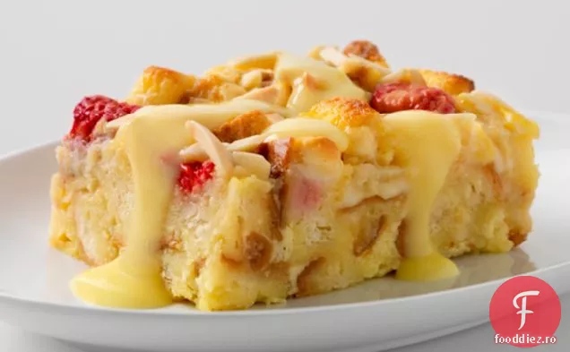 Budincă De Pâine Albă Choco-Berry