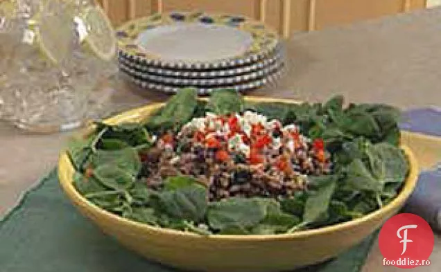 Salată de spanac cu Kasha și fasole neagră