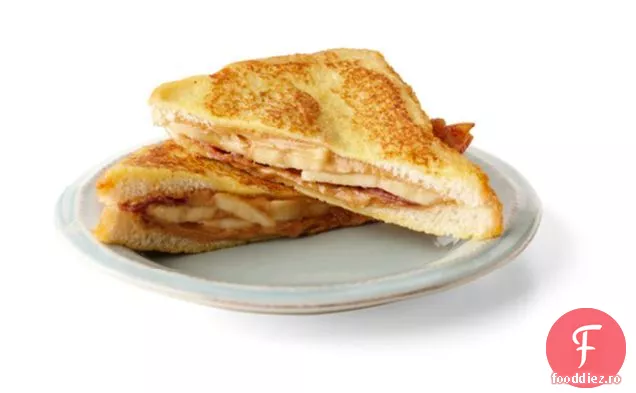 Unt De Arahide Și Banane Monte Cristo