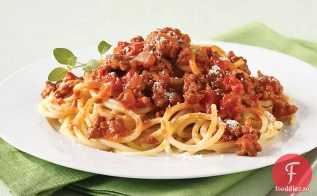Spaghete Cu sos bolognez picant
