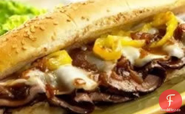 Sandvișuri de carne de vită prăjită cu Provolone topit