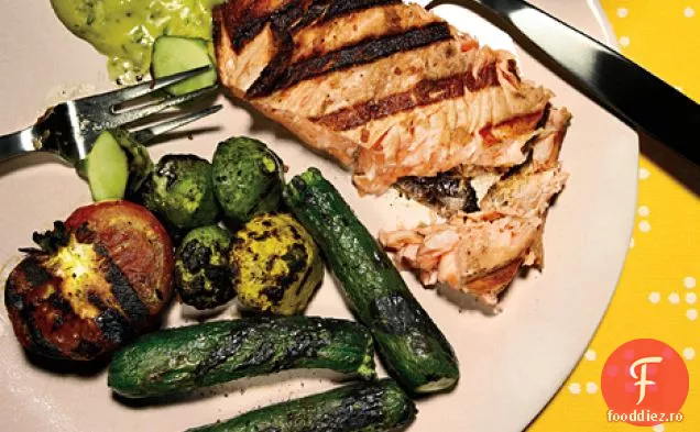 Dovlecel cu vezicule, dovlecei pattypan și roșii la grătar