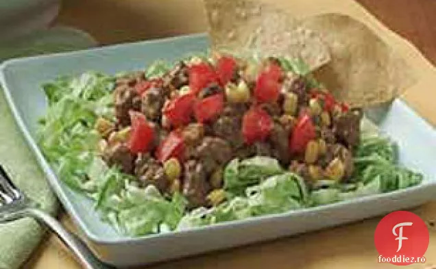 Salată de Taco ușoară de vită VELVEETA
