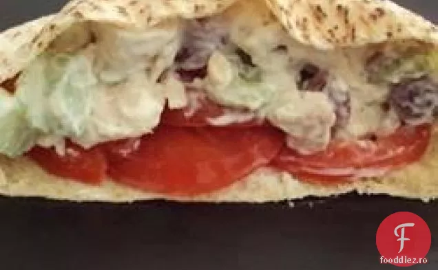 Salată De Pui Mendocino
