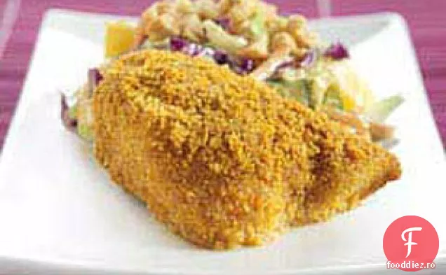 Crispy Curry pește cu arahide-Mango Slaw