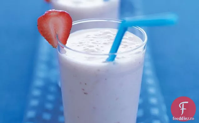 Milkshake Cu Căpșuni Și Banane