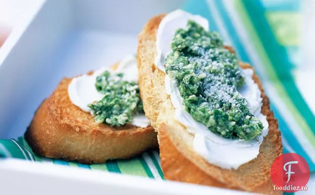 Pesto Crostini