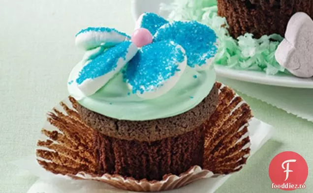 Cupcakes cu flori cu un bol al lui BAKER