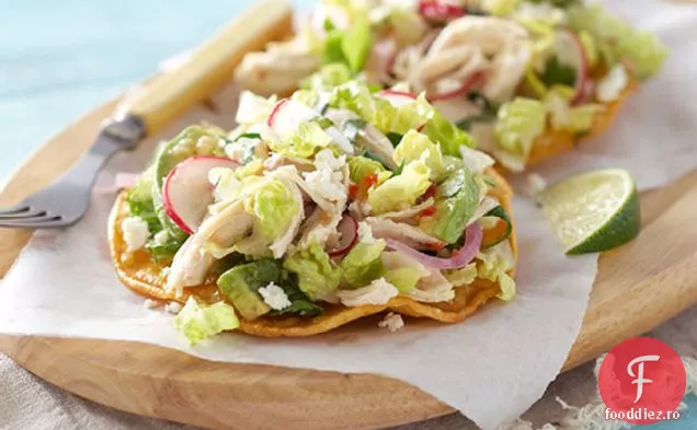 Salată De Pui Și Feta Tostadas