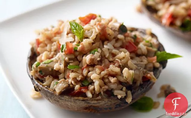 Ciuperci Portobello umplute la grătar pentru doi