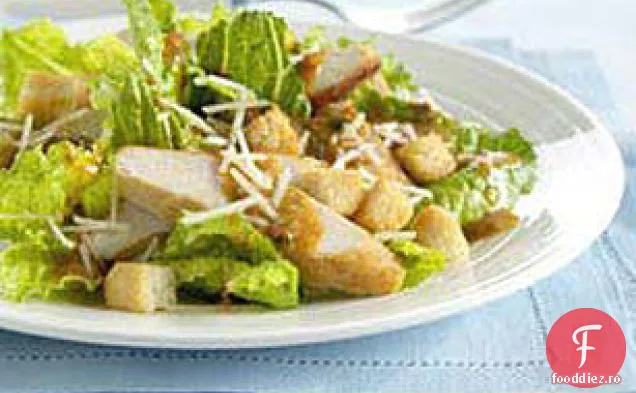 Salată Caesar de pui la grătar cu pansament picant Chipotle