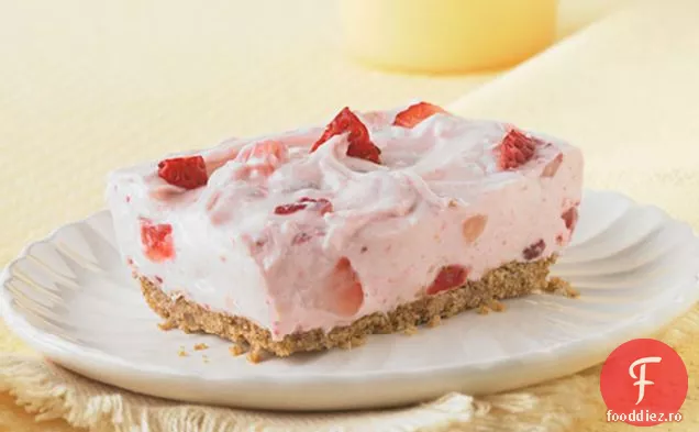 PHILADELPHIA Strawberry Fields Cheesecake fără coacere