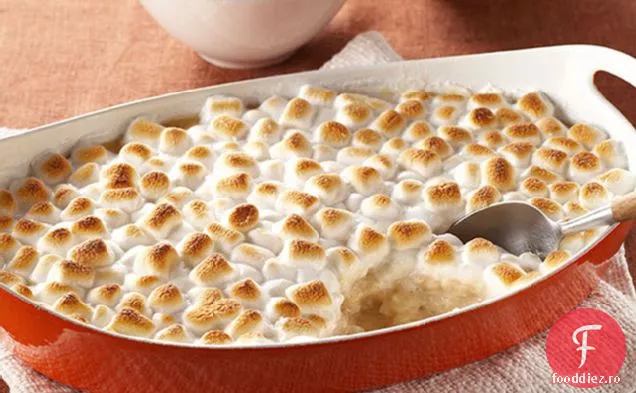 Budinca de Caramel-orez cu topping de Marshmallow