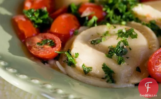 Ravioli Cu Roșii În Sos De Vin Alb