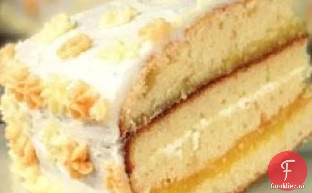 Tort de lămâie cu umplutură de lămâie și glazură de unt de lămâie