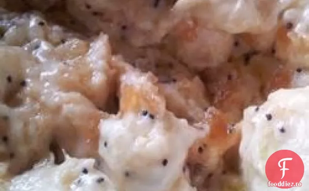 Caserola de pui cu semințe de mac Ladybug