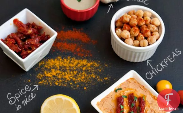 Hummus De Roșii Uscate La Soare Cu Chipsuri Crocante