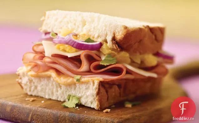Sandwich Luau cu pâine Hawaiană