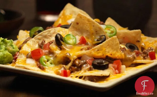 Nachos cu carne de vită brânză