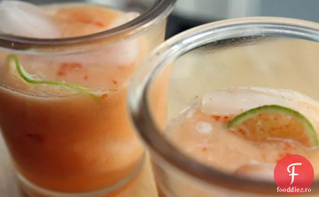 Pepene Nectarine Agua Fresca
