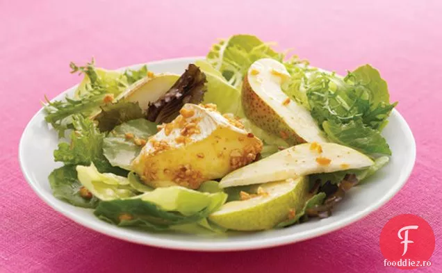Salată De Camembert Și Pere Cu Coajă De Nuci La Cuptor