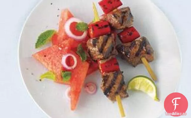 Kebab Picant De Vită Cu Salată De Pepene Verde