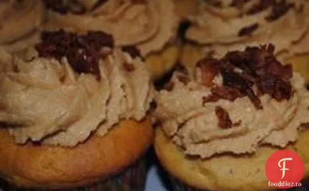 Cupcake Cu Slănină Cu Unt De Arahide