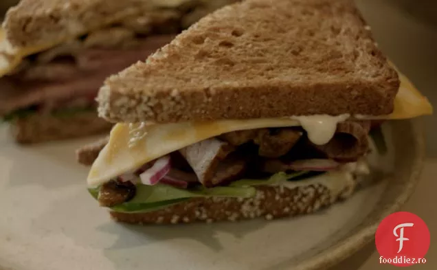 Bistro Carne De Vită & Jack Sandwich