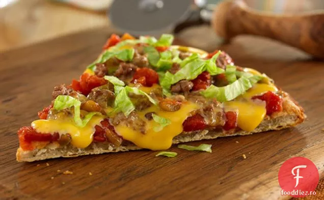 Velveeta pizza picantă cu Cheeseburger