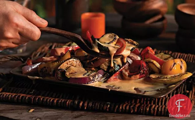 Legume la grătar cu sos de brânză