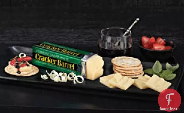 CRACKER BARREL Vermont Alb Cheddar tava de asociere