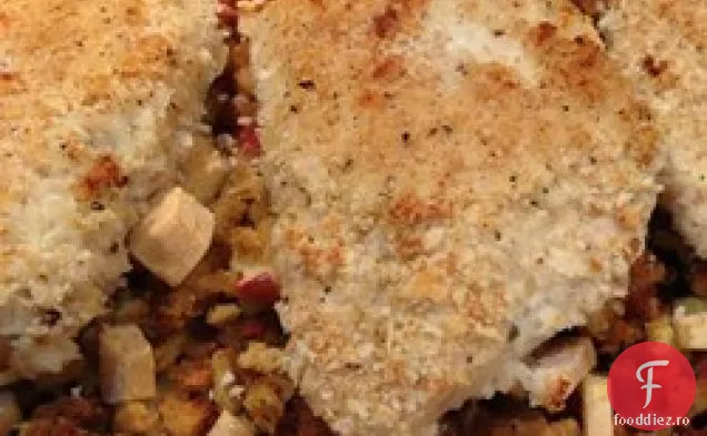 Pui la cuptor cu umplutură de mere