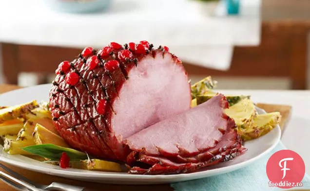 Șuncă glazurată cu sos Dijon-ananas
