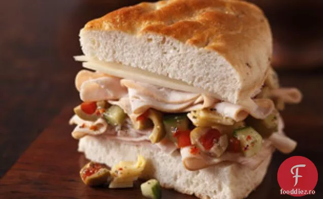 Curcan și legume Focaccia Sandwich