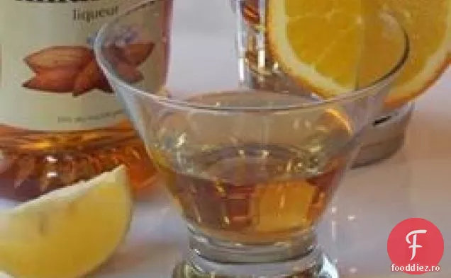 Cocktail Amaretto Acru