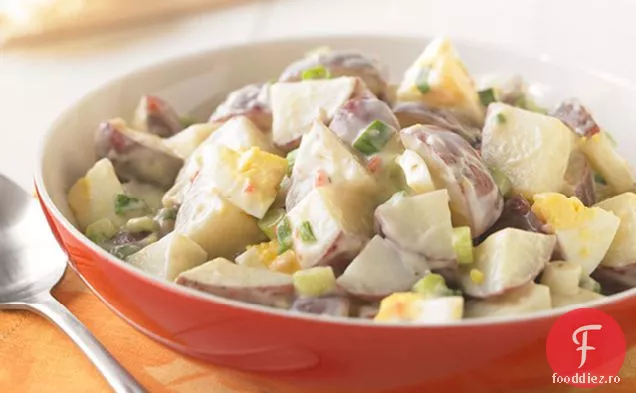 Salată Cremoasă De Cartofi