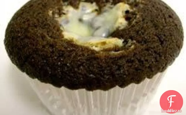 Ciocolată Surpriză Cupcakes