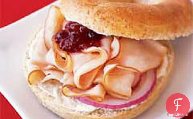 Merișor-Curcan Covrig Sandwich
