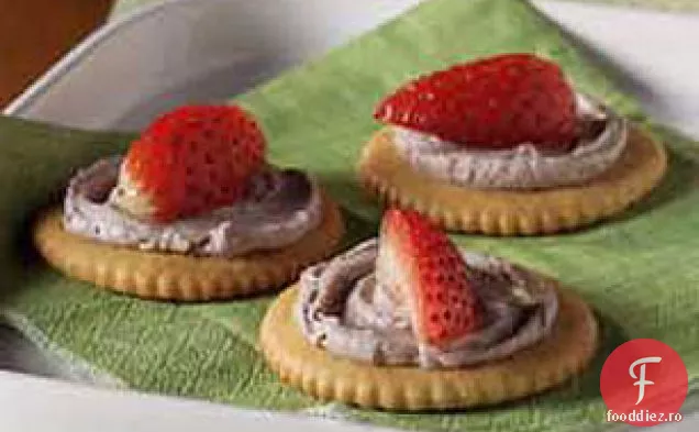 Gustări Cremoase De Căpșuni