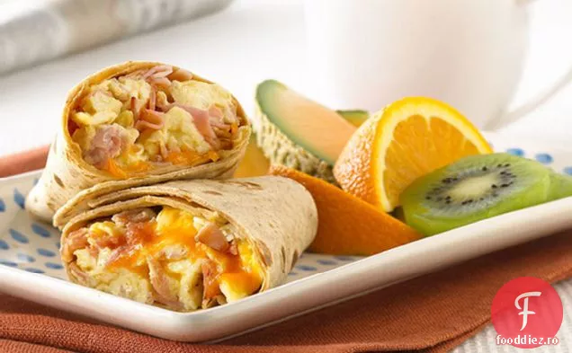 Burrito cu ouă, șuncă și brânză
