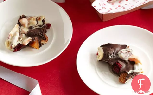 BAKER ' s Chocolate Holiday Bark