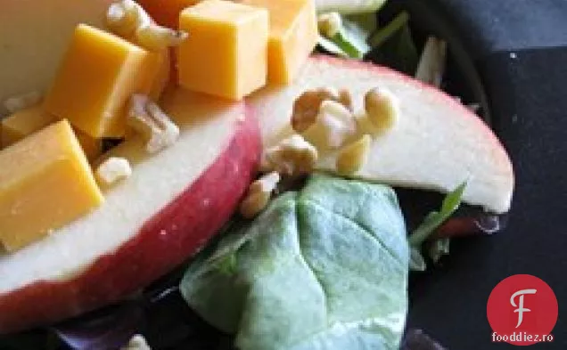 Salata de spanac și mere Jackie