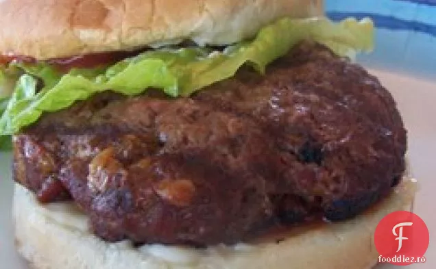 Hamburgeri Cu Bacon Cheddar