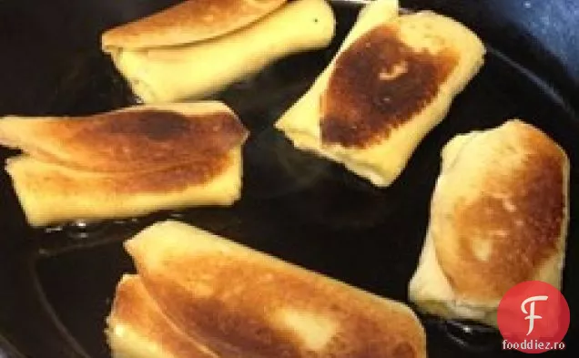 Marylyn ' s Cheese Blintzes