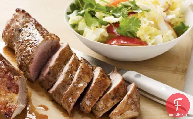 Muschiulet de porc cu varza si Slaw de mere