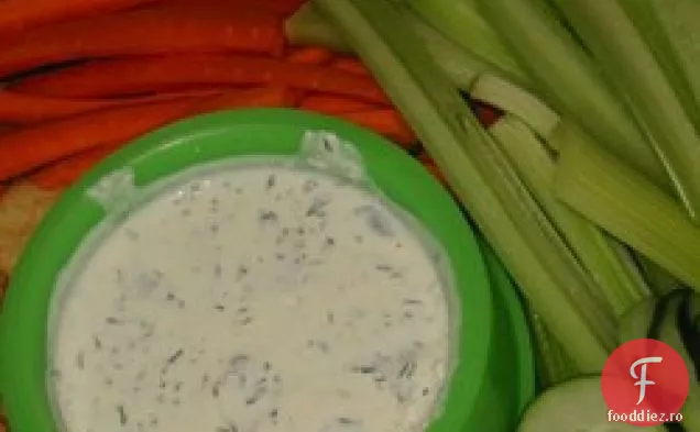 Usturoi Feta Dip