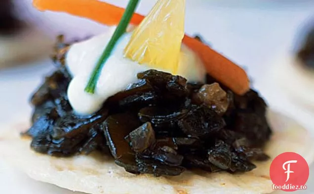Caviar Hiziki cu cremă de Tofu de lămâie și arpagic