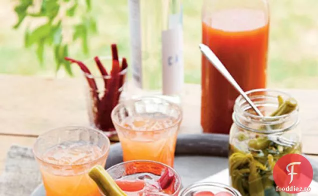 Moștenirea lui Elizabeth Bloody Mary Mix